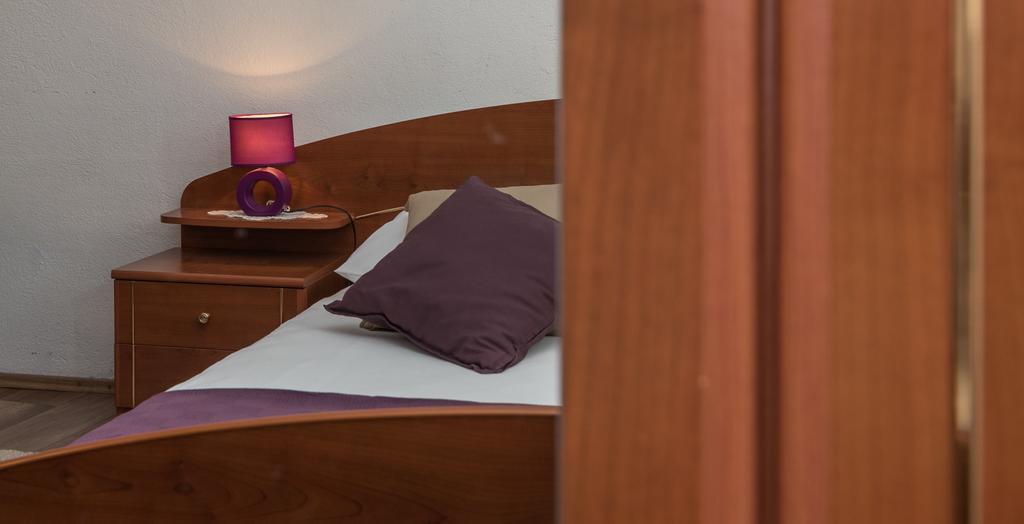 Apartments Mare تروغير المظهر الخارجي الصورة