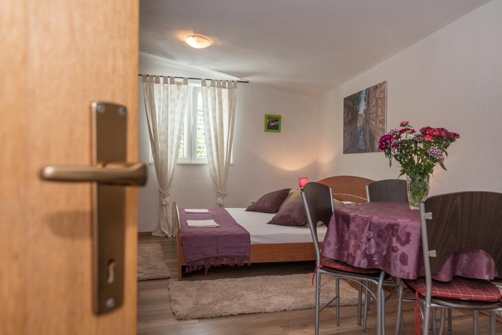 Apartments Mare تروغير المظهر الخارجي الصورة